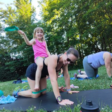 Outdoor Power Group Workout dienstags im Volkspark